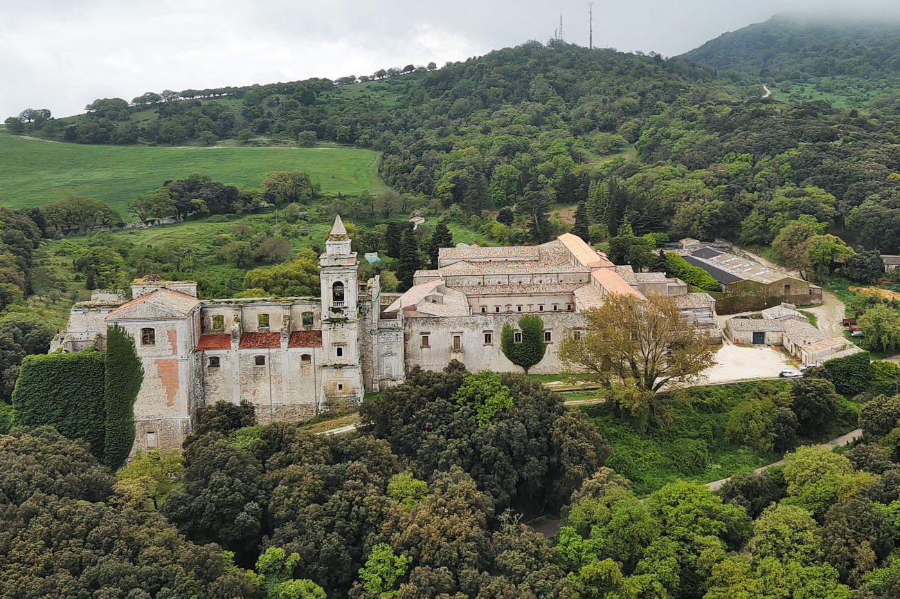 Abbazia di Santa Maria del Bosco